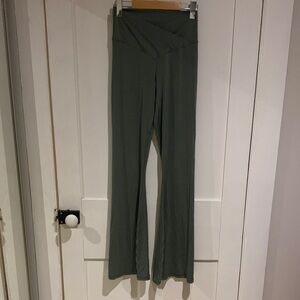 Women's Aerie flare leggings